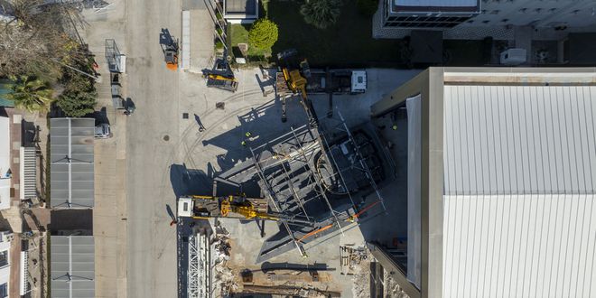 建32米混合动力双体帆船船体和上建完工（多图）pg电子中文模拟器土耳其U4 Marine在(图4)